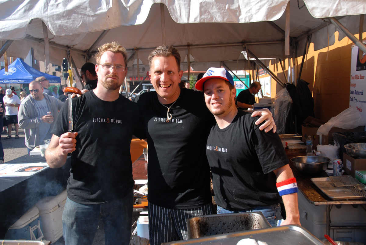 B&TB_2011_Boarfest-6