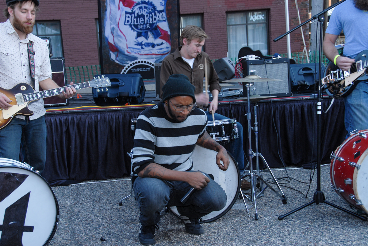 B&TB_2011_Boarfest-8