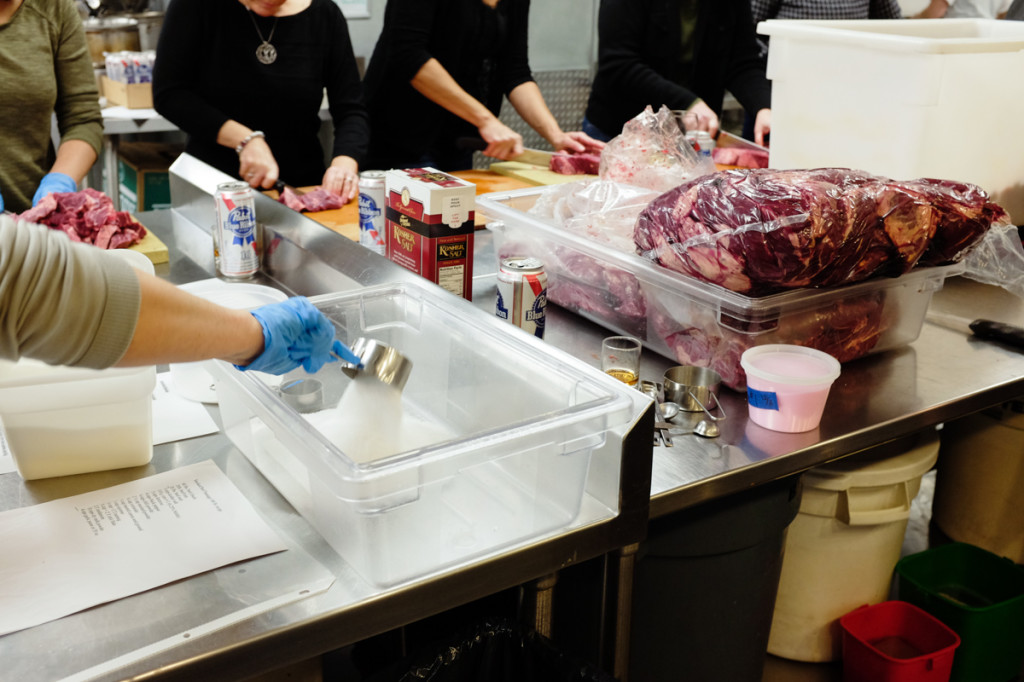 B&TB_SausageMaking_December13_web-1