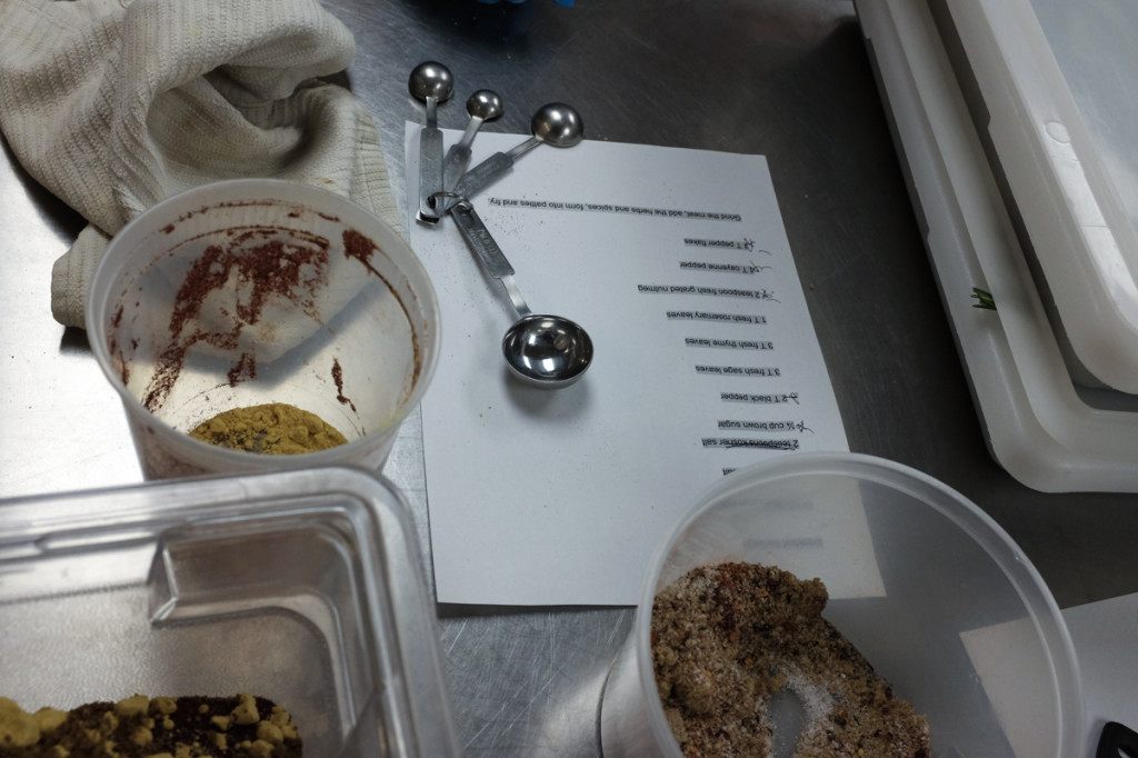 B&TB_SausageMaking_December13_web-16