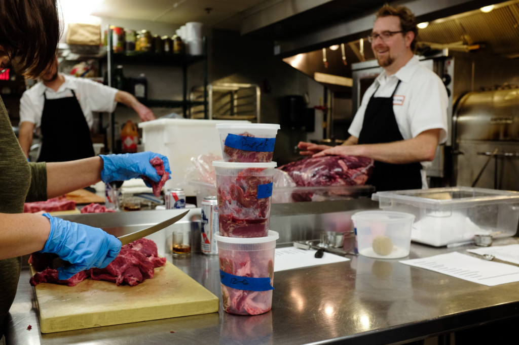 B&TB_SausageMaking_December13_web-4